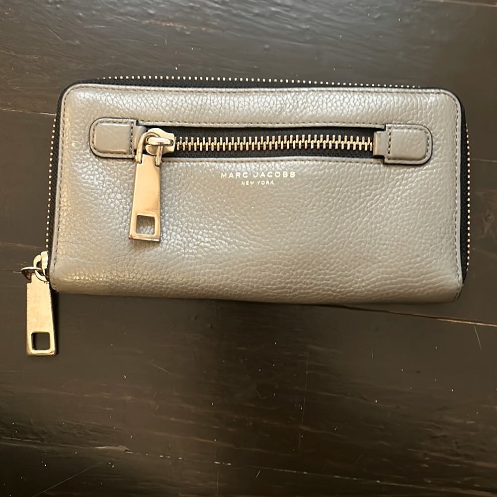 Marc Jacob’s Gray Zip Wallet